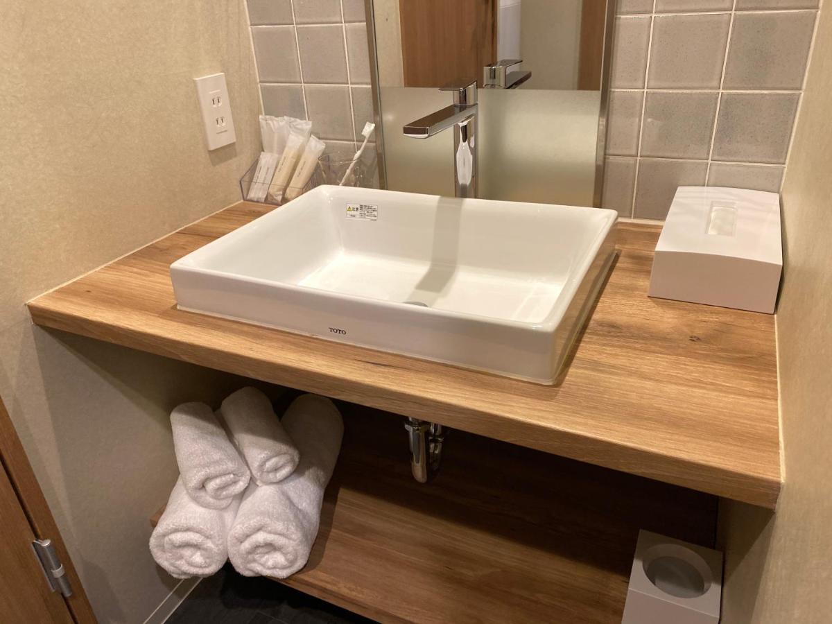 Yutaka Hotel Киото Екстериор снимка